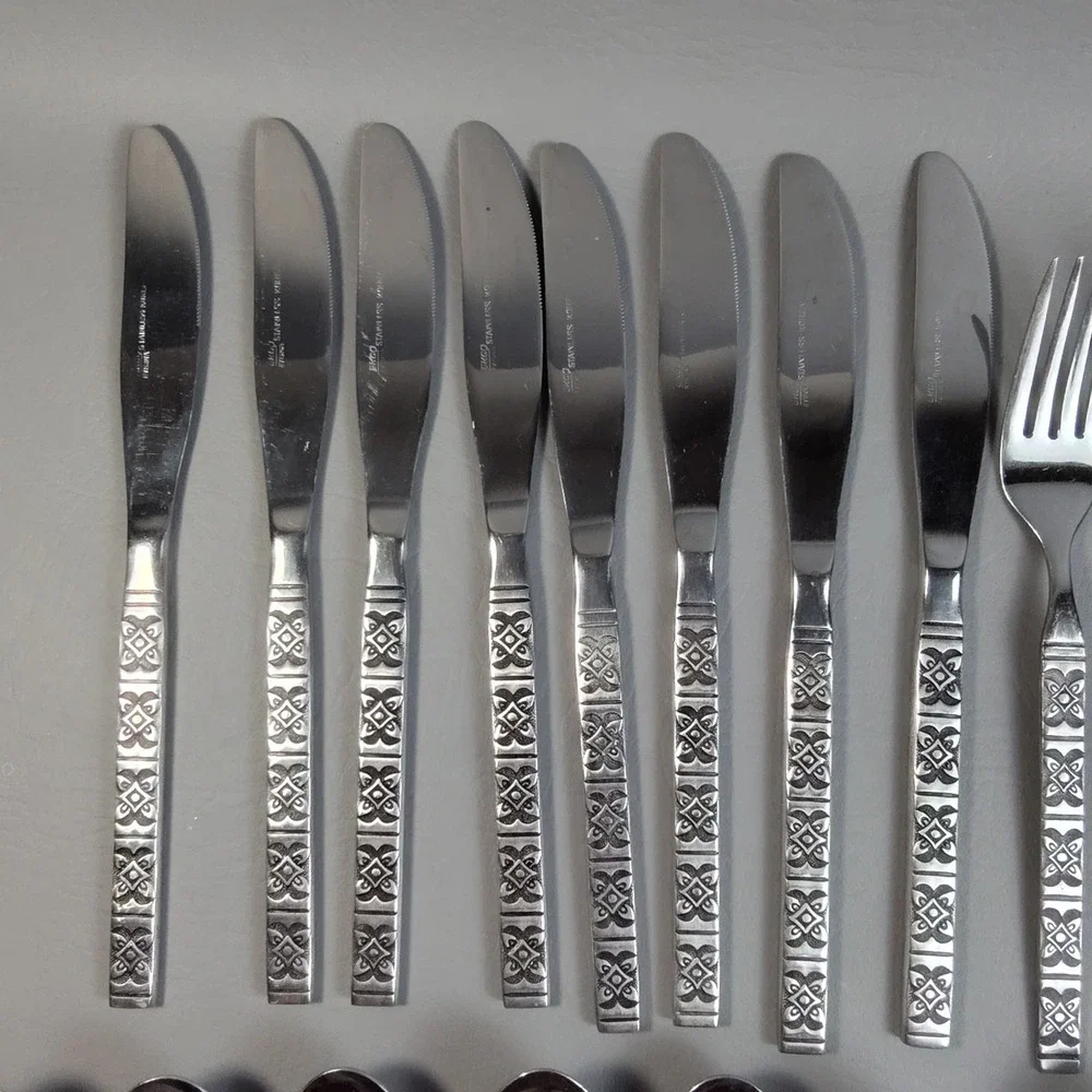 Vintage EKCO Eterna MONTALO Stainless Steel Flatware 29 + 6 Serving Pieces Korea